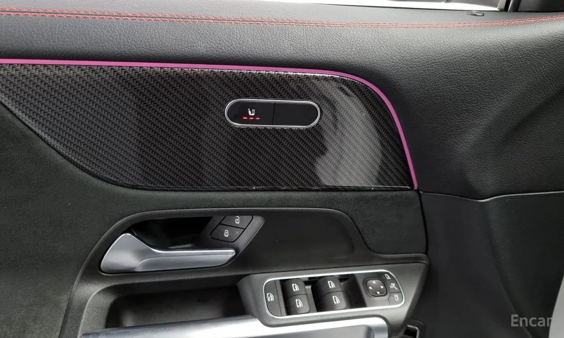 Mercedes-Benz GLB-Class 2020 GLB250 4MATIC