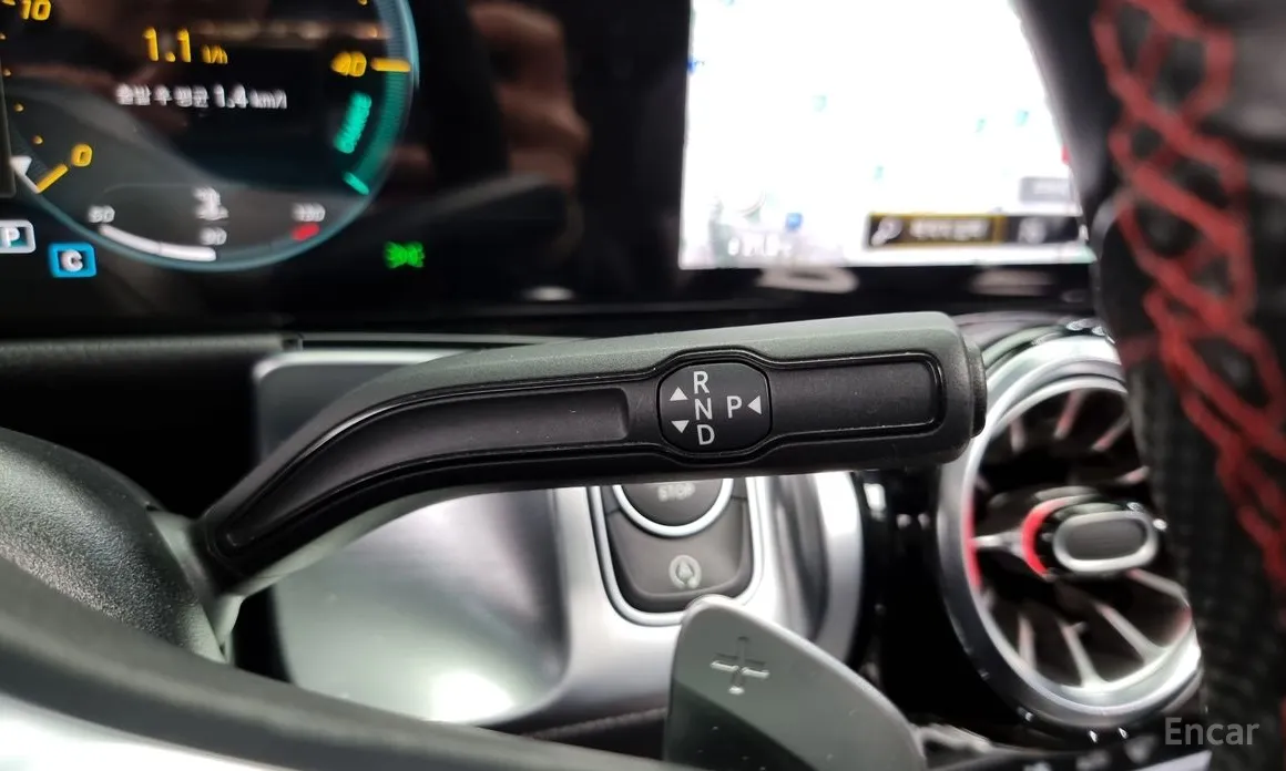 Mercedes-Benz GLB-Class 2020 GLB250 4MATIC