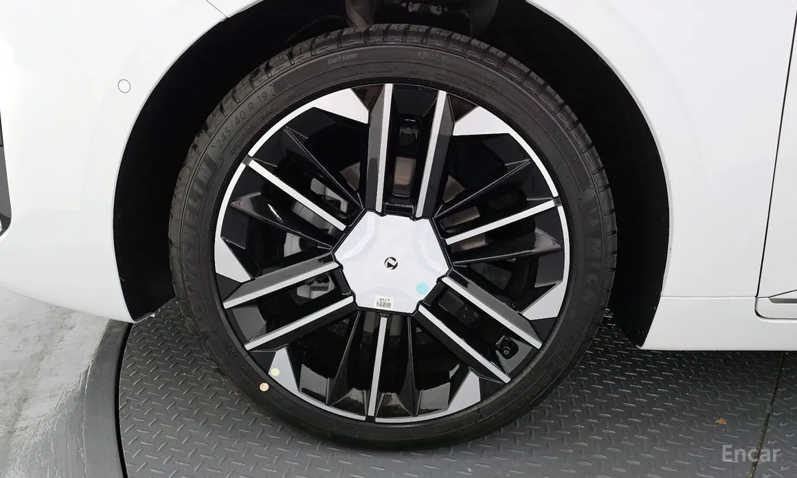 Kia K8 2024 Signature