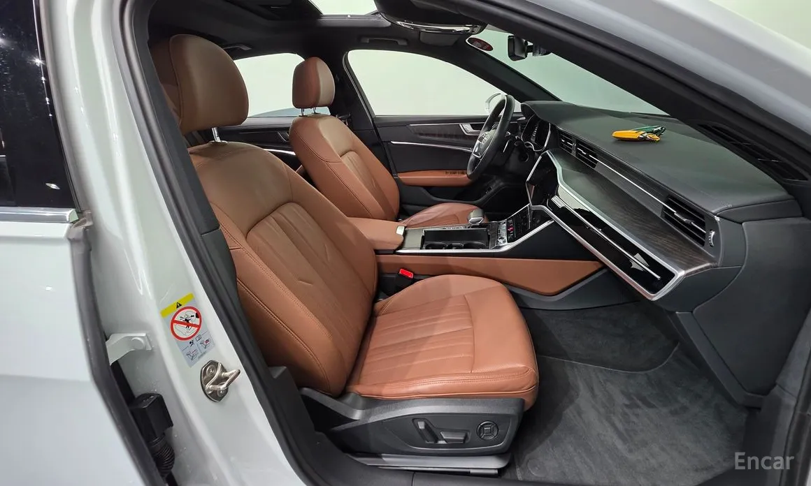 Audi A6 2019 45 TFSI Quattro Premium