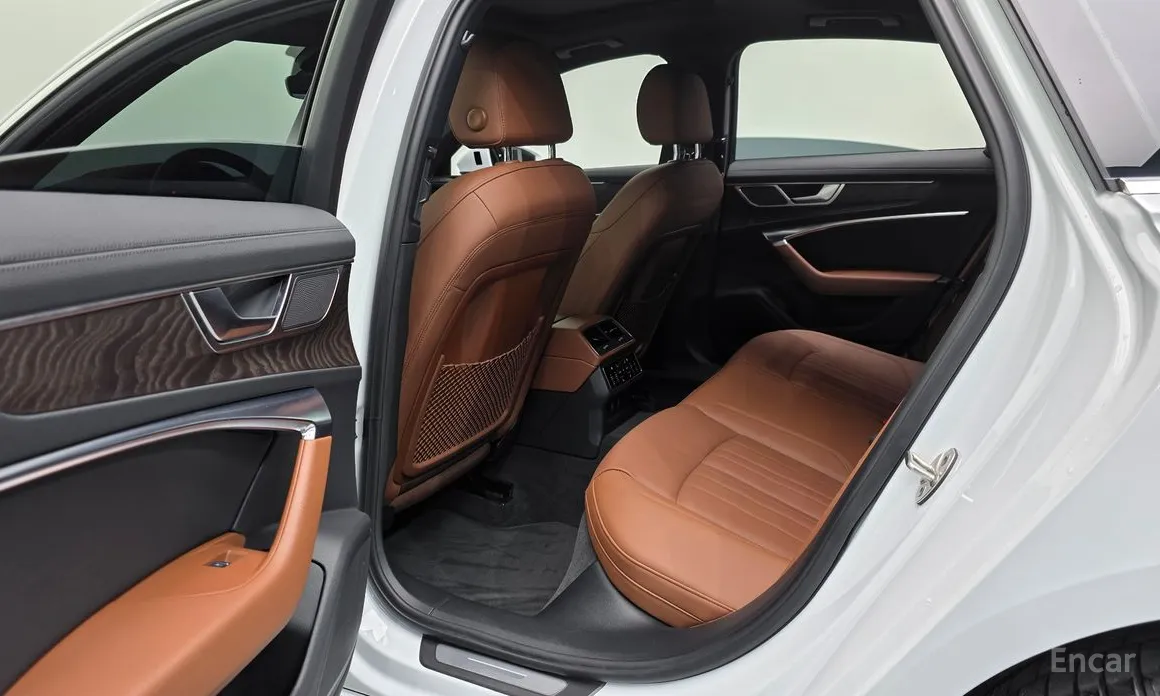 Audi A6 2019 45 TFSI Quattro Premium