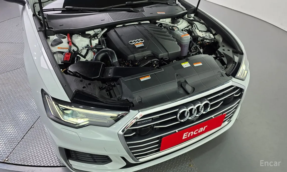 Audi A6 2019 45 TFSI Quattro Premium