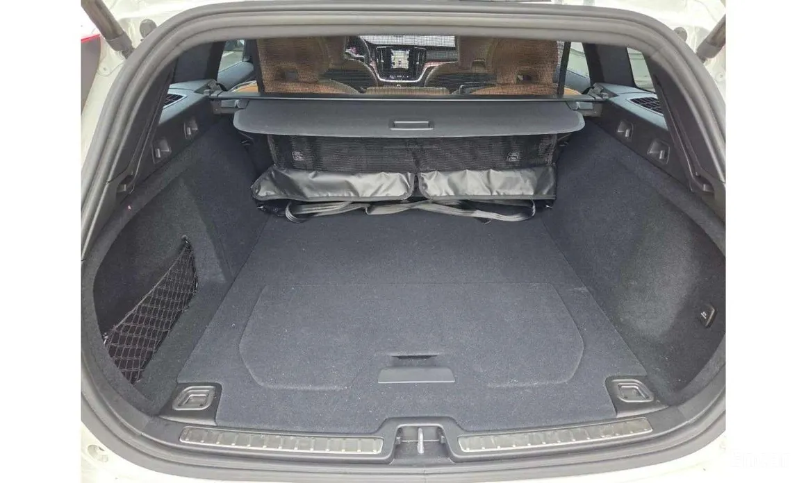 Volvo V60 2019 B5 Ultra AWD