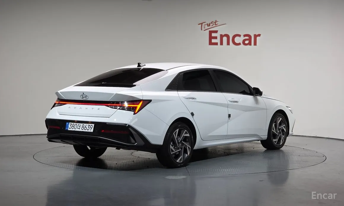 Hyundai Avante 2023 1.6