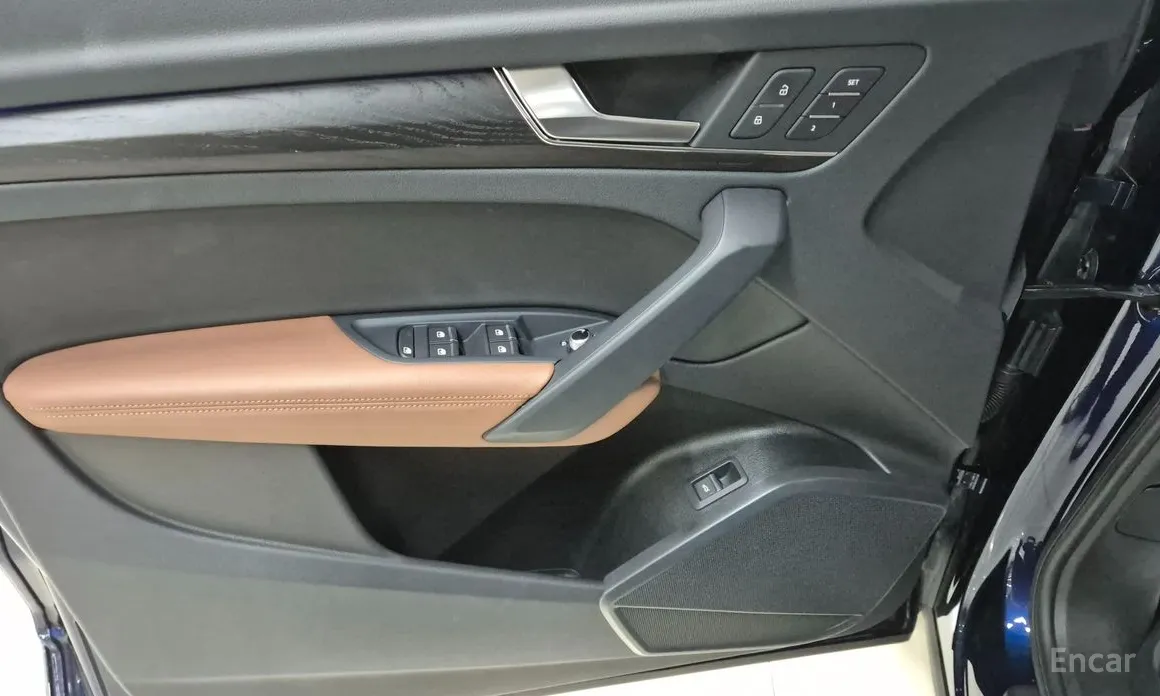 Audi Q5 2017 45 TFSI Quattro Premium Sportback