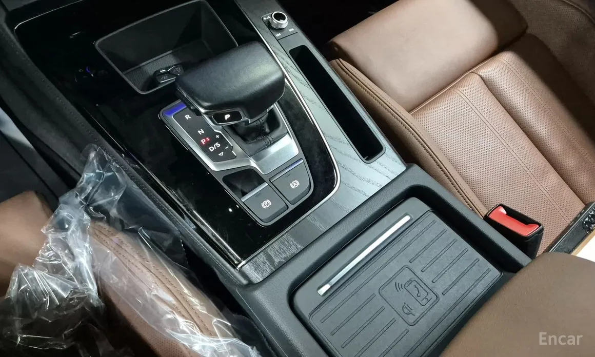 Audi Q5 2017 45 TFSI Quattro Premium Sportback