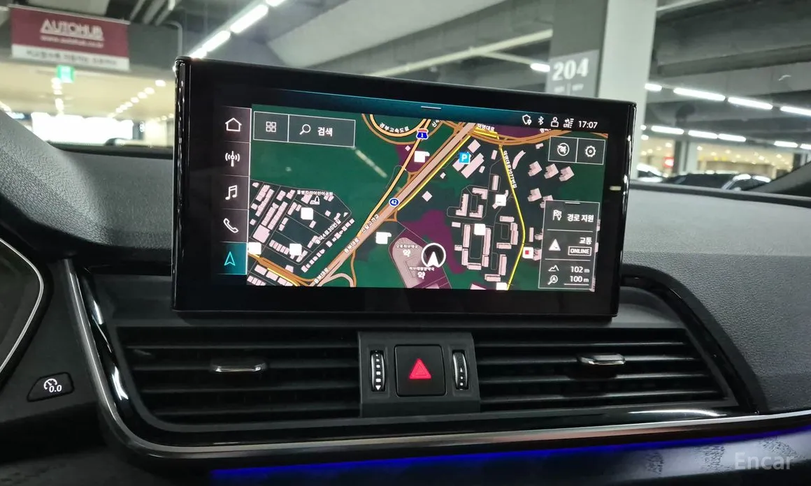 Audi Q5 2017 45 TFSI Quattro Premium Sportback