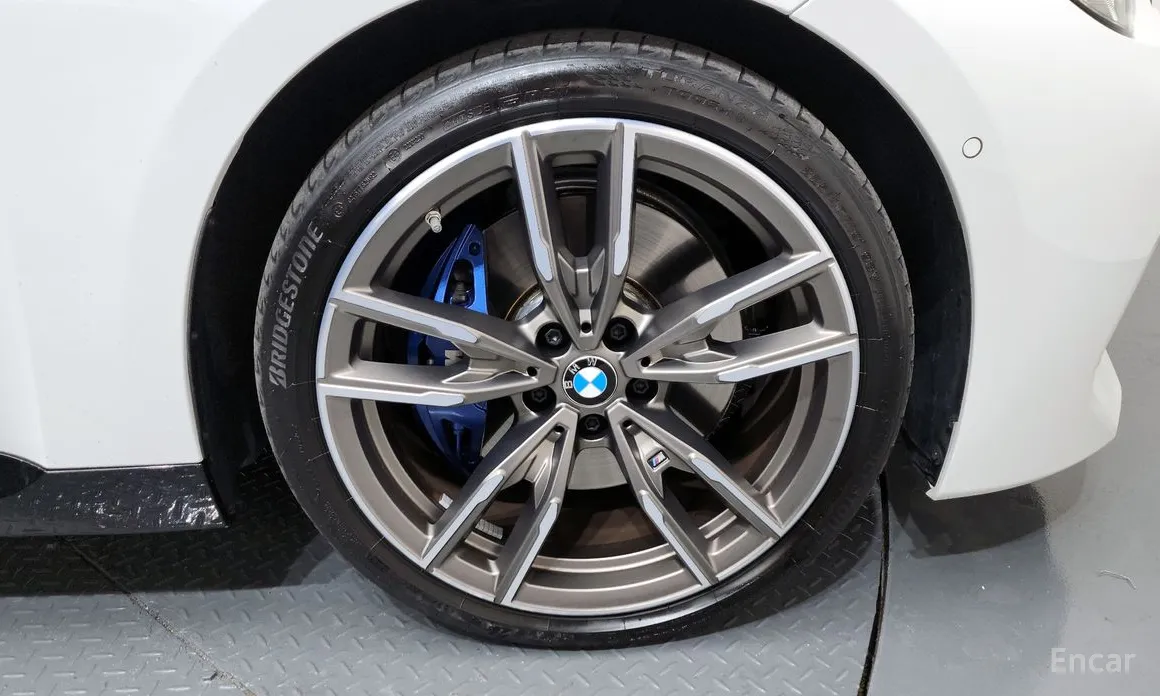 BMW 2 Series 2022 M240i xDrive Online Exclusive Coupe