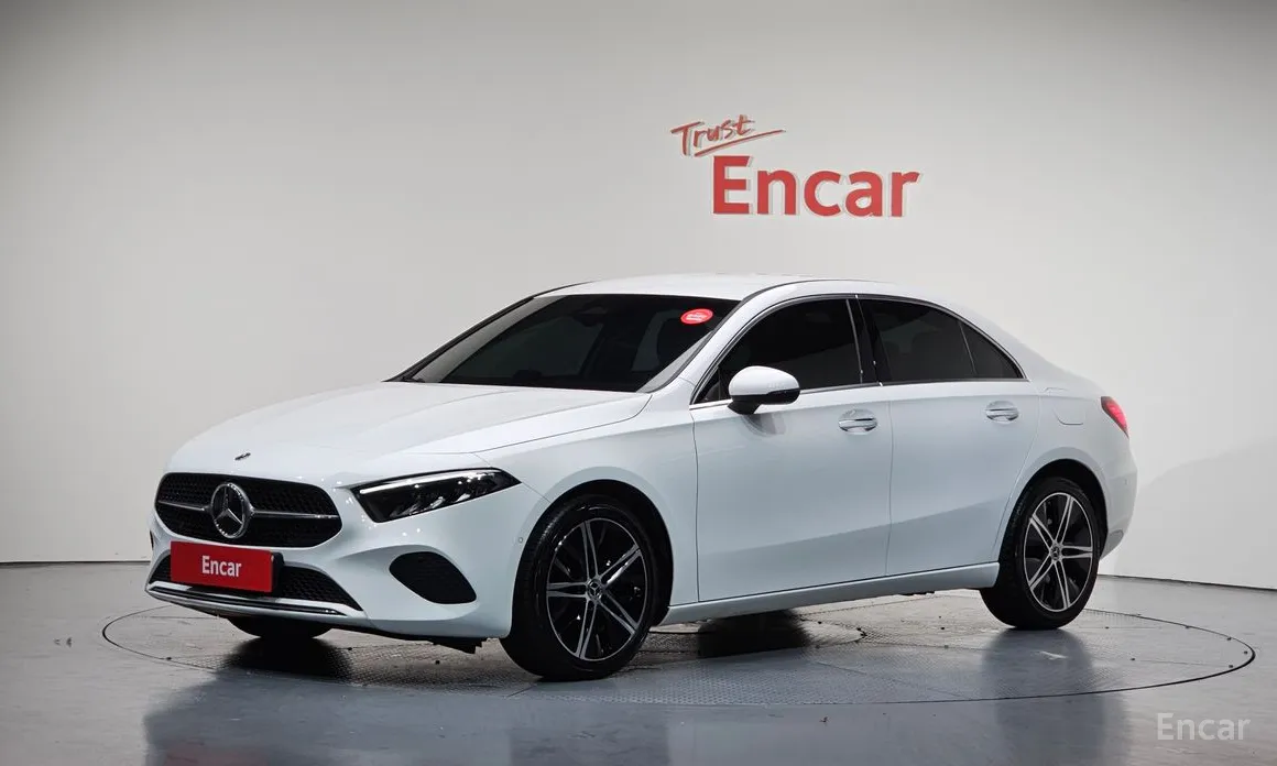 Mercedes-Benz A-Class 2019 A220 Sedan