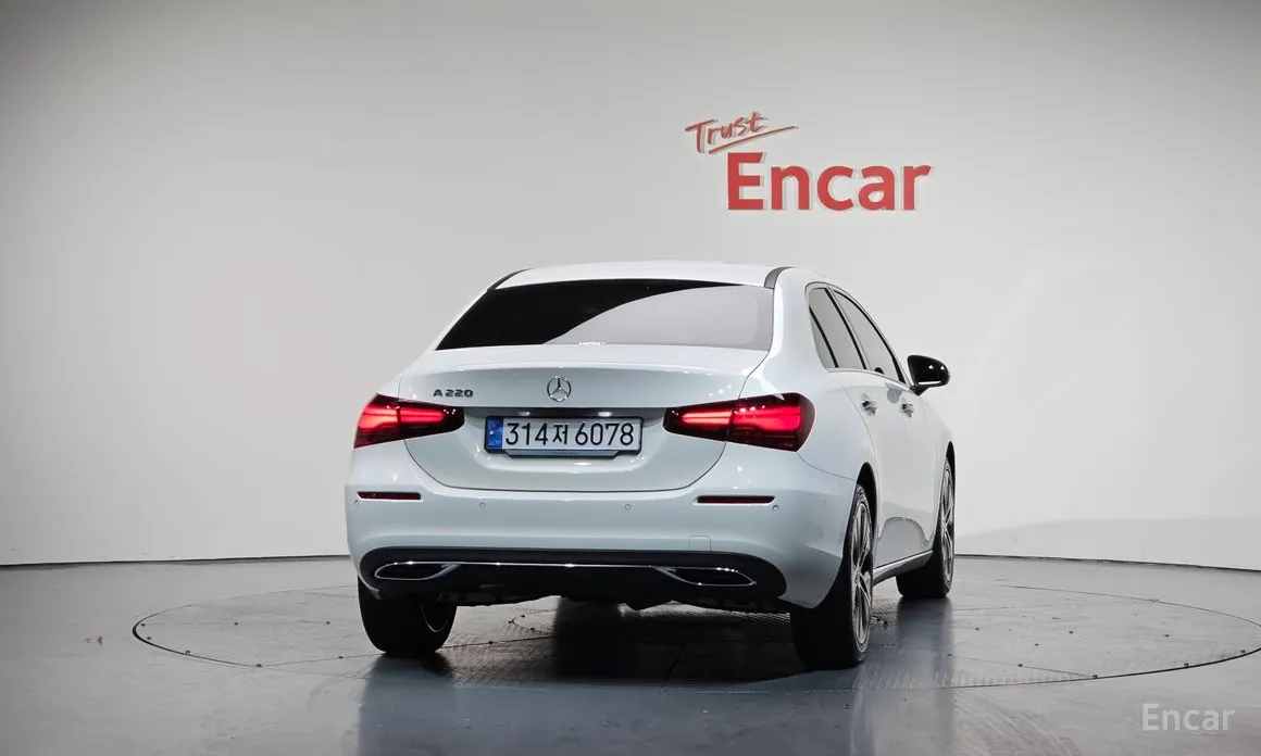 Mercedes-Benz A-Class 2019 A220 Sedan