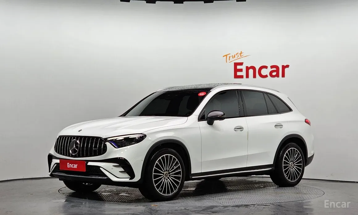 Mercedes-Benz GLC-Class 2023 GLC300 4MATIC AMG Line