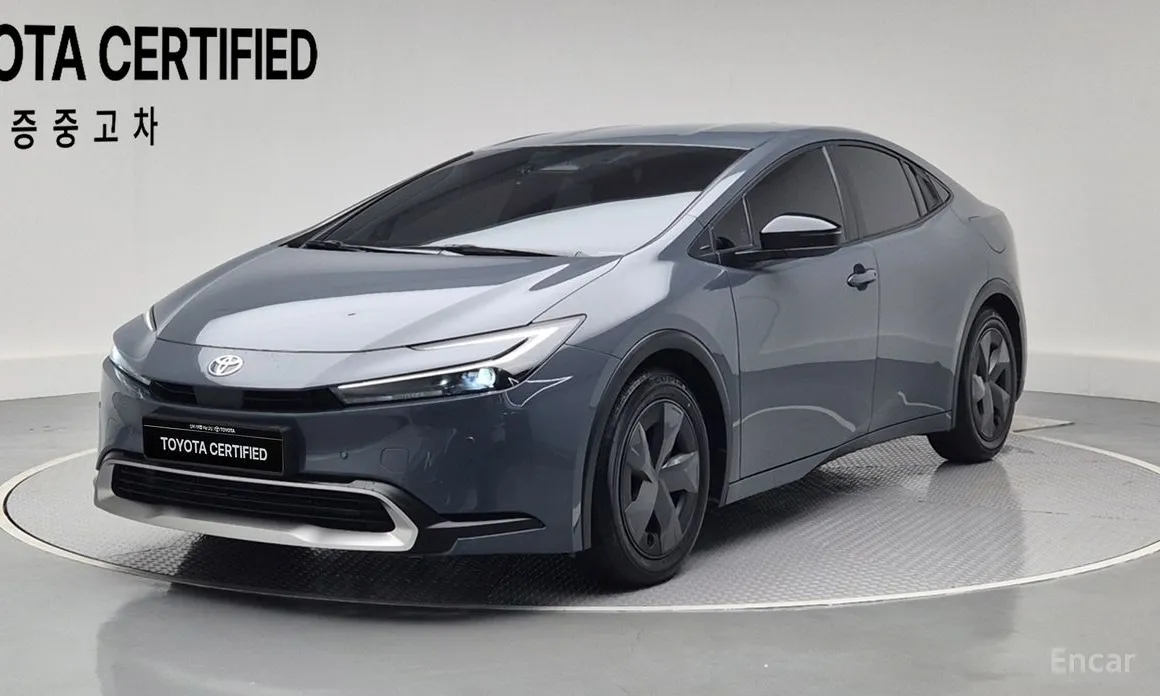Toyota Prius 2023 2.0 PHEV SE