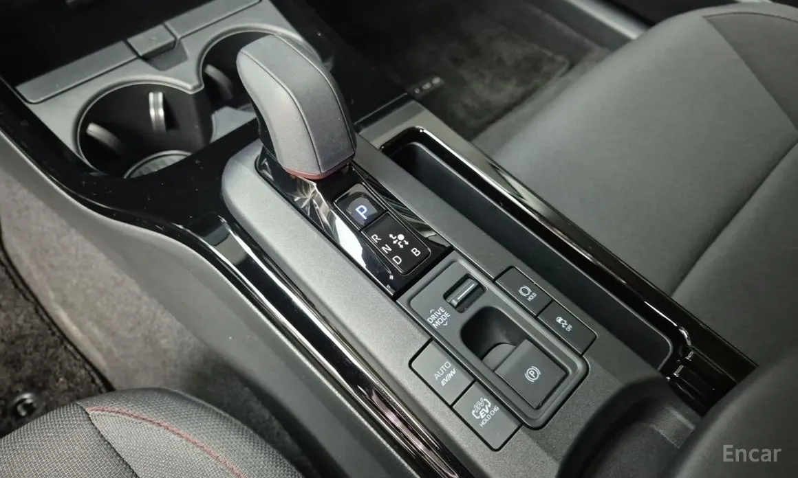 Toyota Prius 2023 2.0 PHEV SE