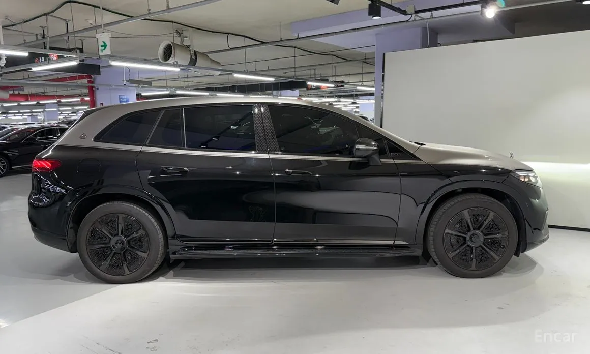 2023 Mercedes-Benz EQS