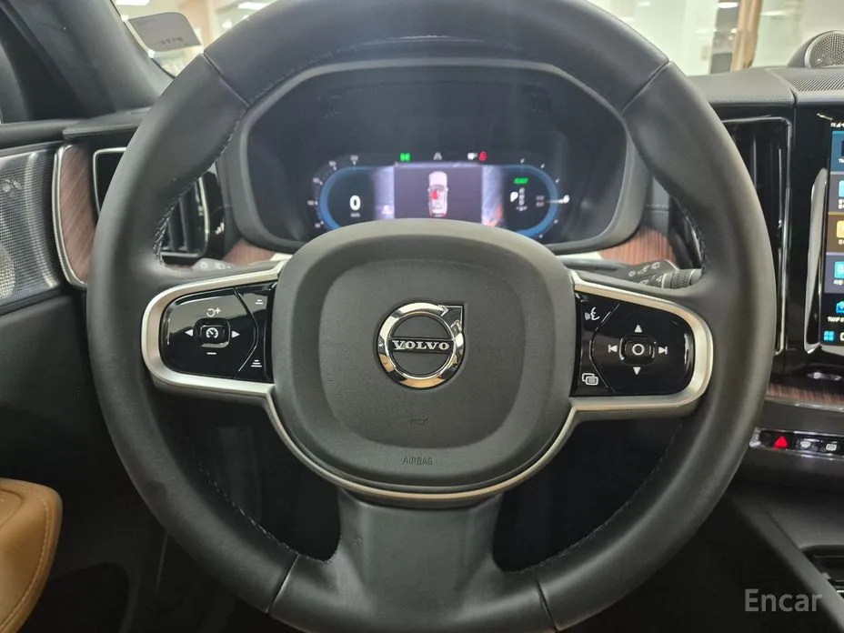 Volvo XC60 2017 T8 Ultimate Bright