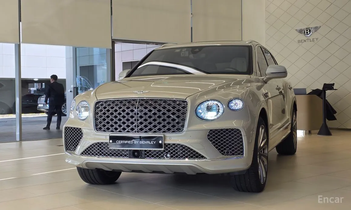 Bentley Bentayga 2016 4.0 V8 EWB Mulliner
