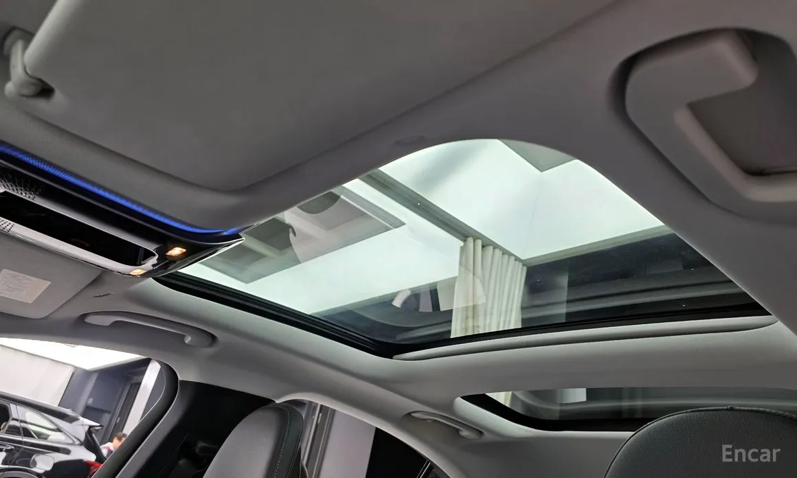 Mercedes-Benz E-Class 2024 E200 Avantgarde