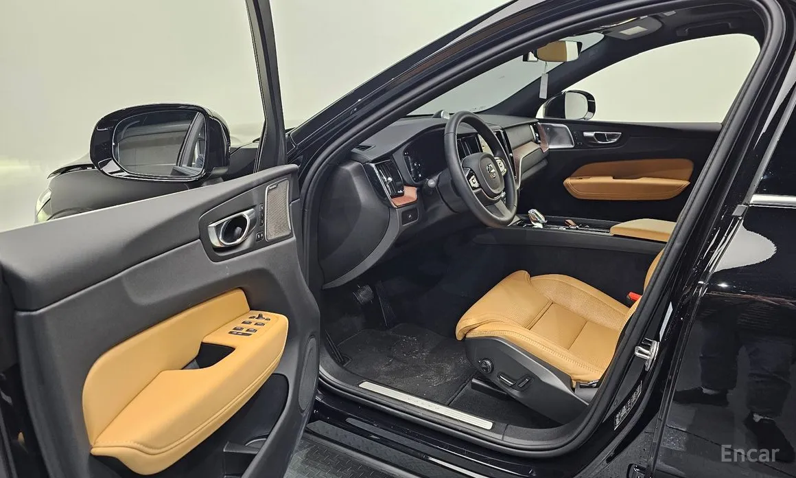 Volvo XC60 2017 B5 Ultra Bright