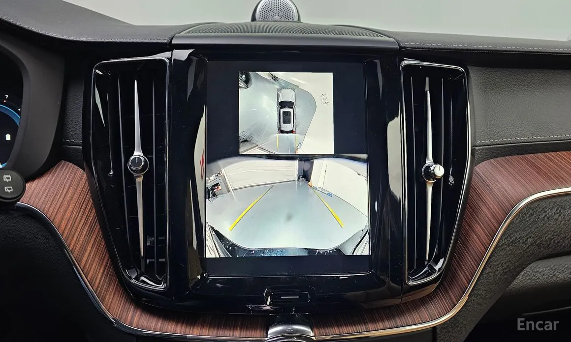 Volvo XC60 2017 B5 Ultra Bright