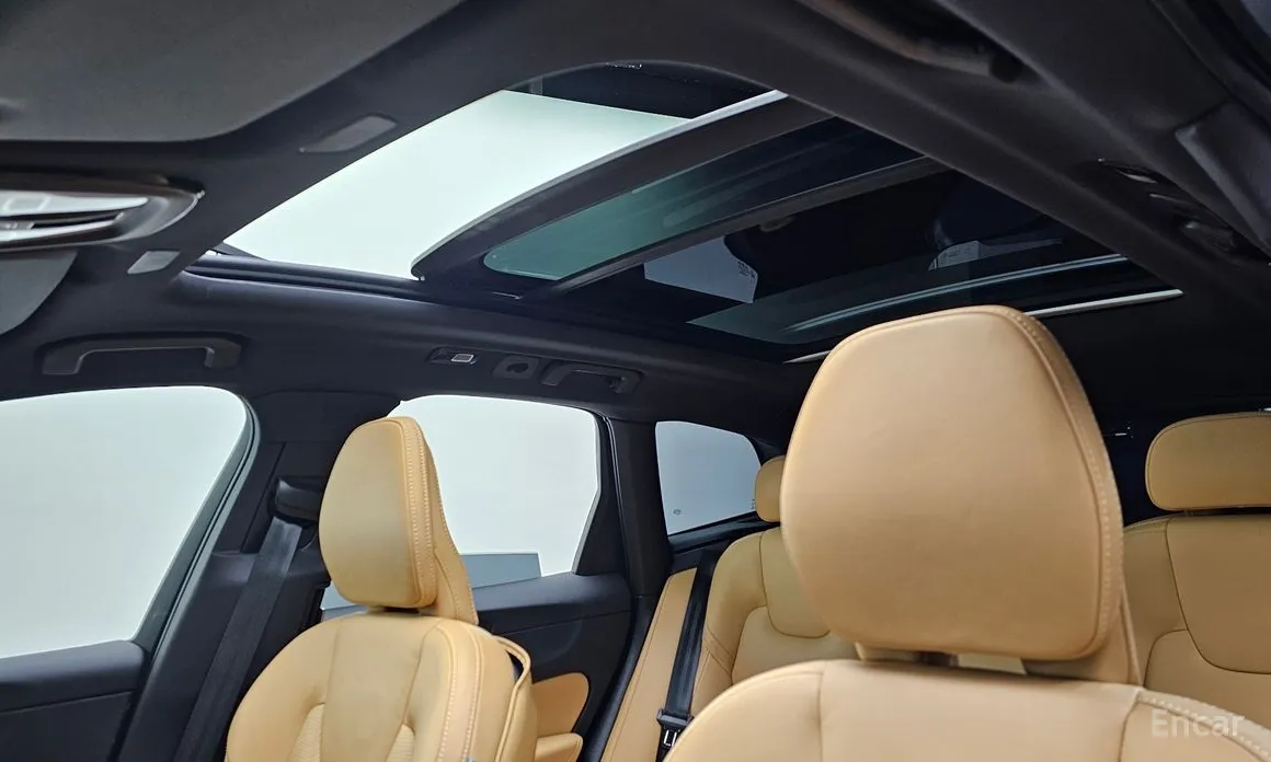 Volvo XC60 2017 B5 Ultra Bright