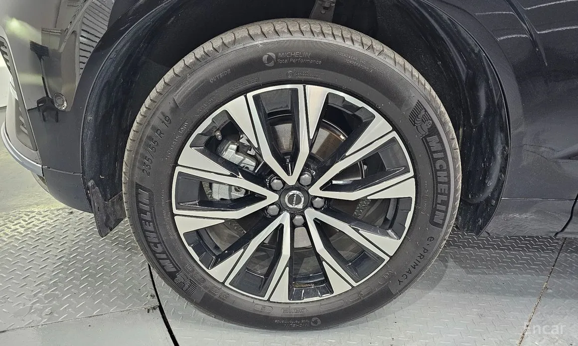 Volvo XC60 2017 B5 Ultra Bright