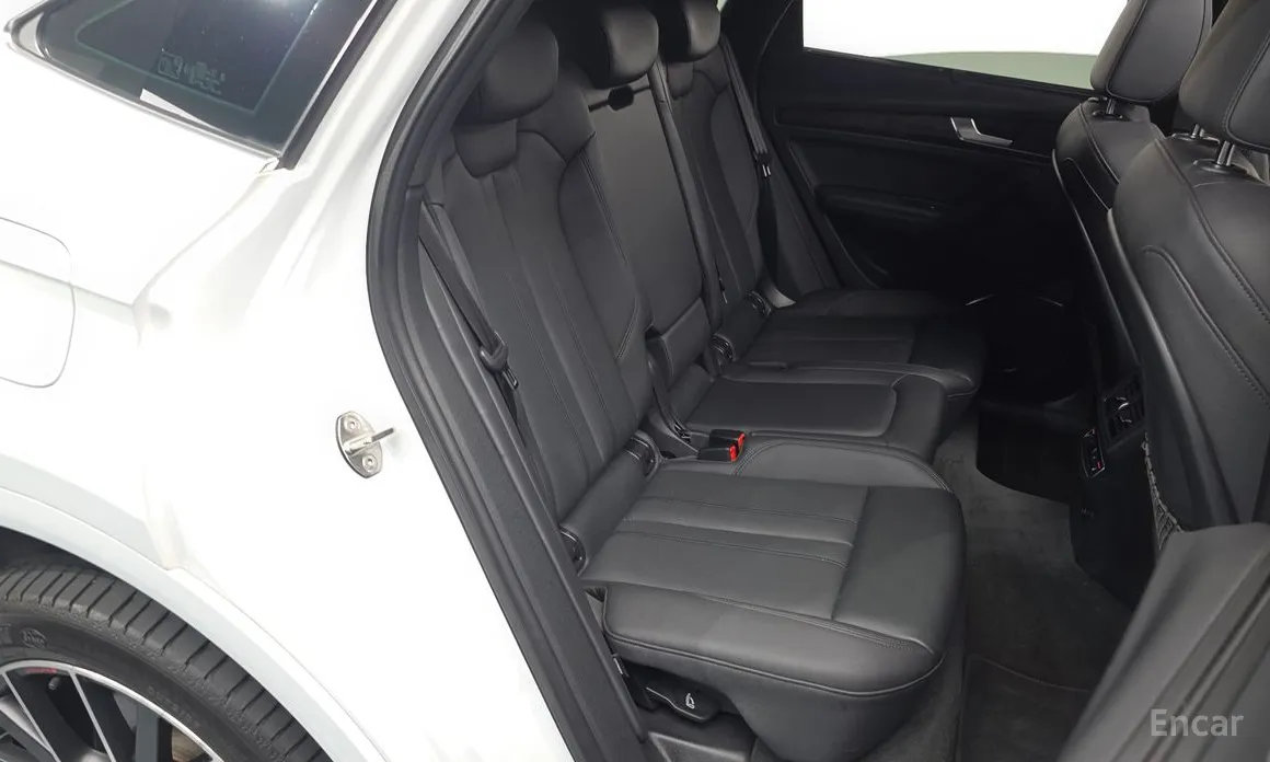 Audi Q5 2017 45 TFSI Quattro Premium Sportback