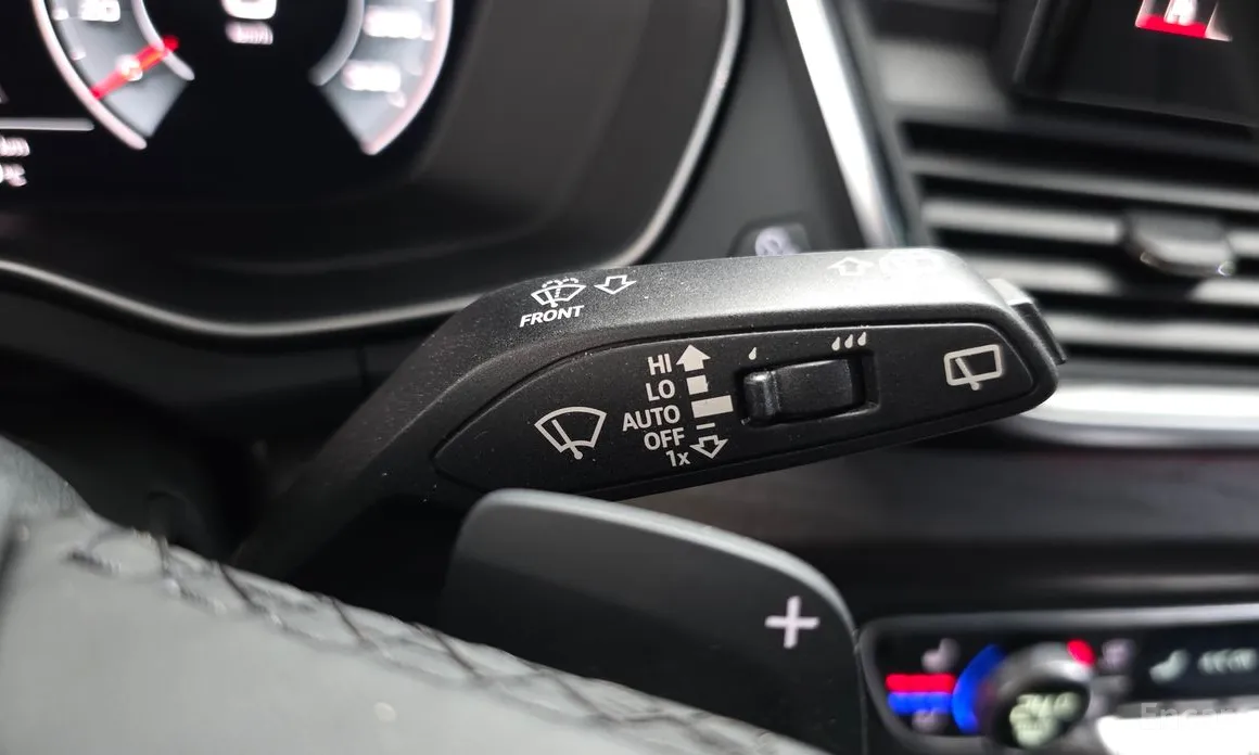 Audi Q5 2017 45 TFSI Quattro Premium Sportback