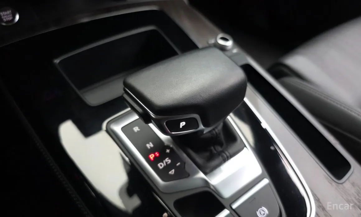 Audi Q5 2017 45 TFSI Quattro Premium Sportback