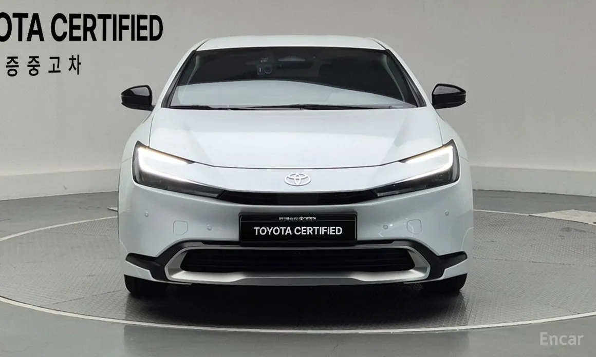 Toyota Prius 2023 2.0 PHEV SE