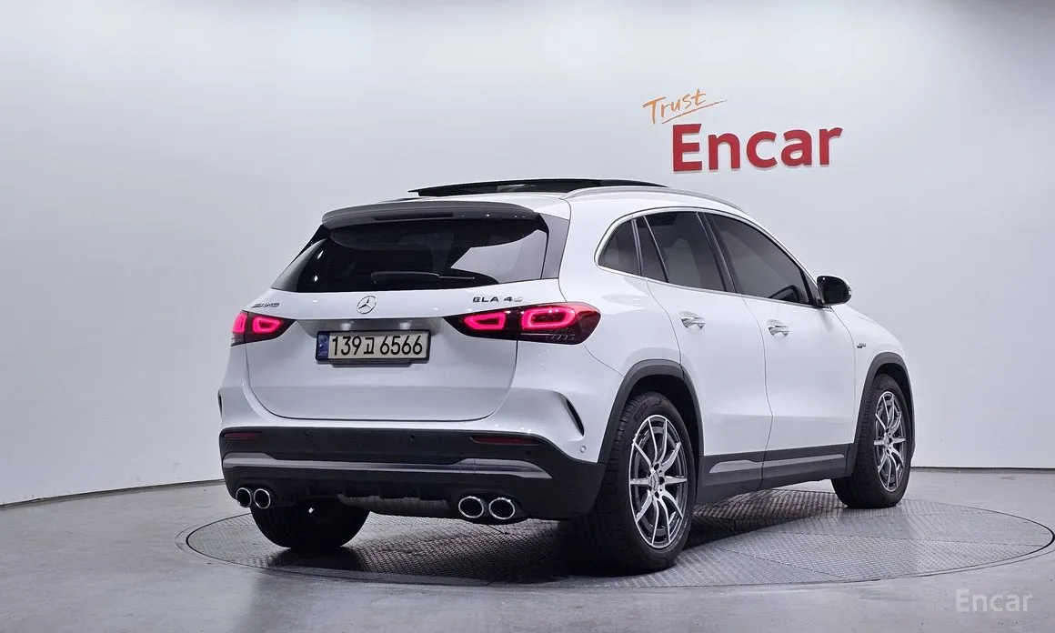 Mercedes-Benz GLA-Class 2020 GLA45 AMG 4MATIC+