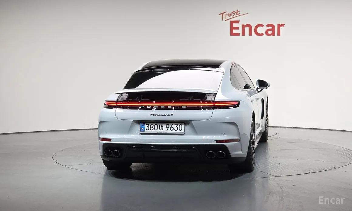 2024 Porsche Panamera