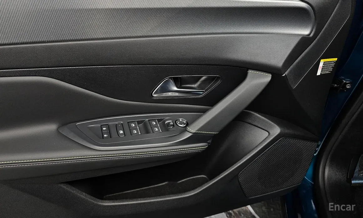 Peugeot 408 2023 1.2 Pure Tech GT