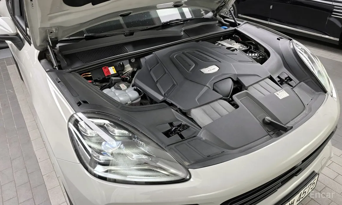 Porsche Cayenne 2019 3.0 Coupe