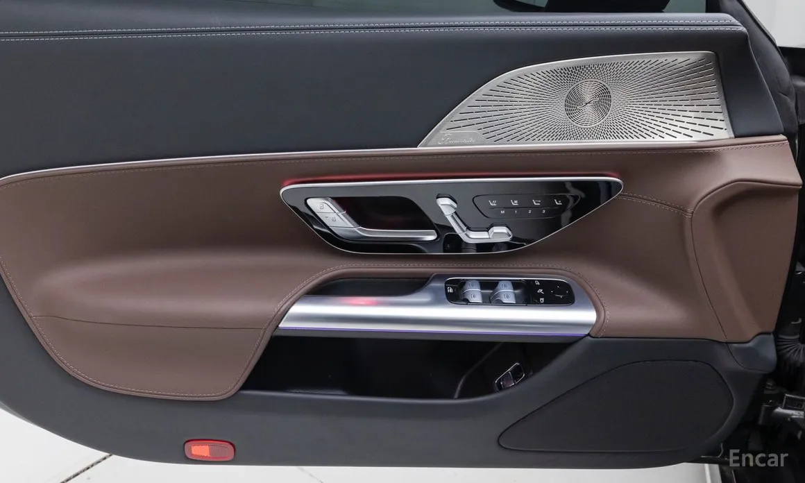 Mercedes-Benz SL-Class 2023 AMG SL63 4MATIC+