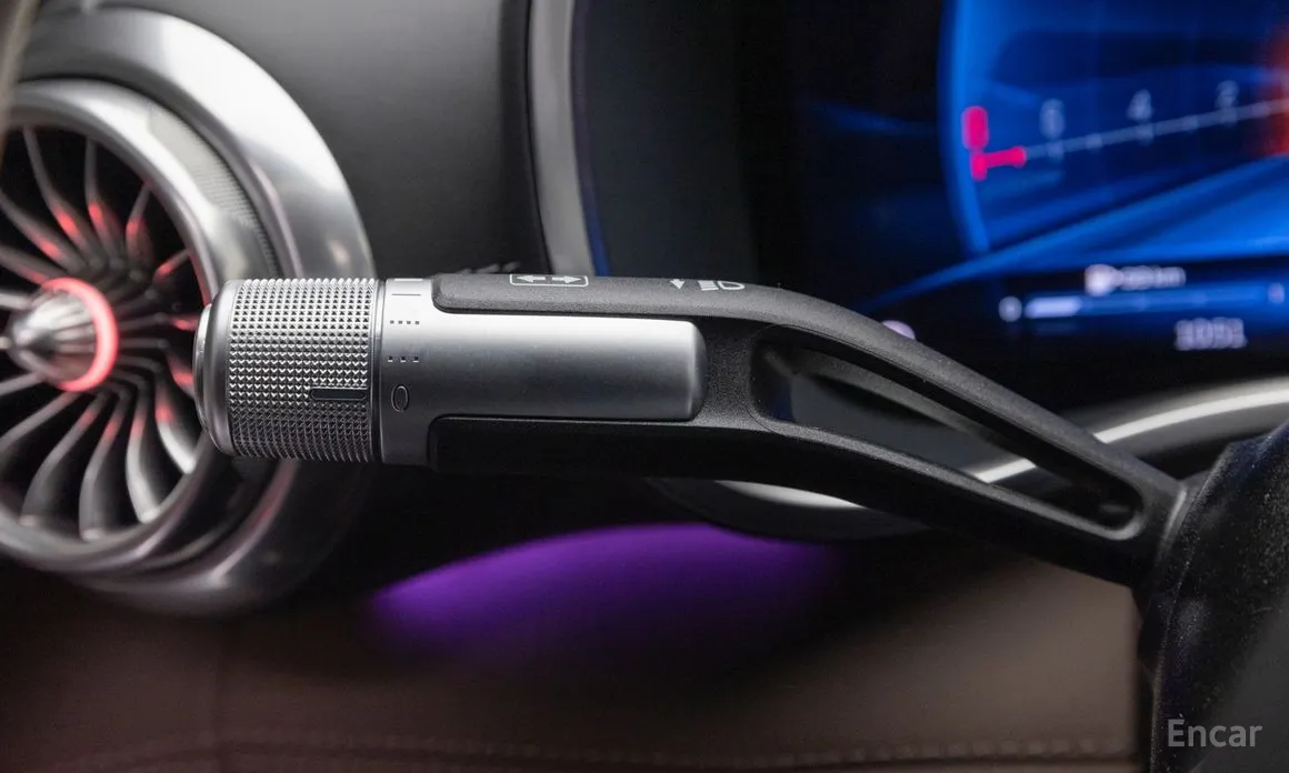 Mercedes-Benz SL-Class 2023 AMG SL63 4MATIC+