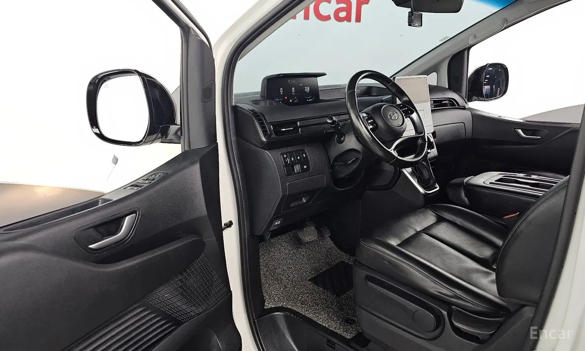 Hyundai Staria 2021 Tourer 9-Seater