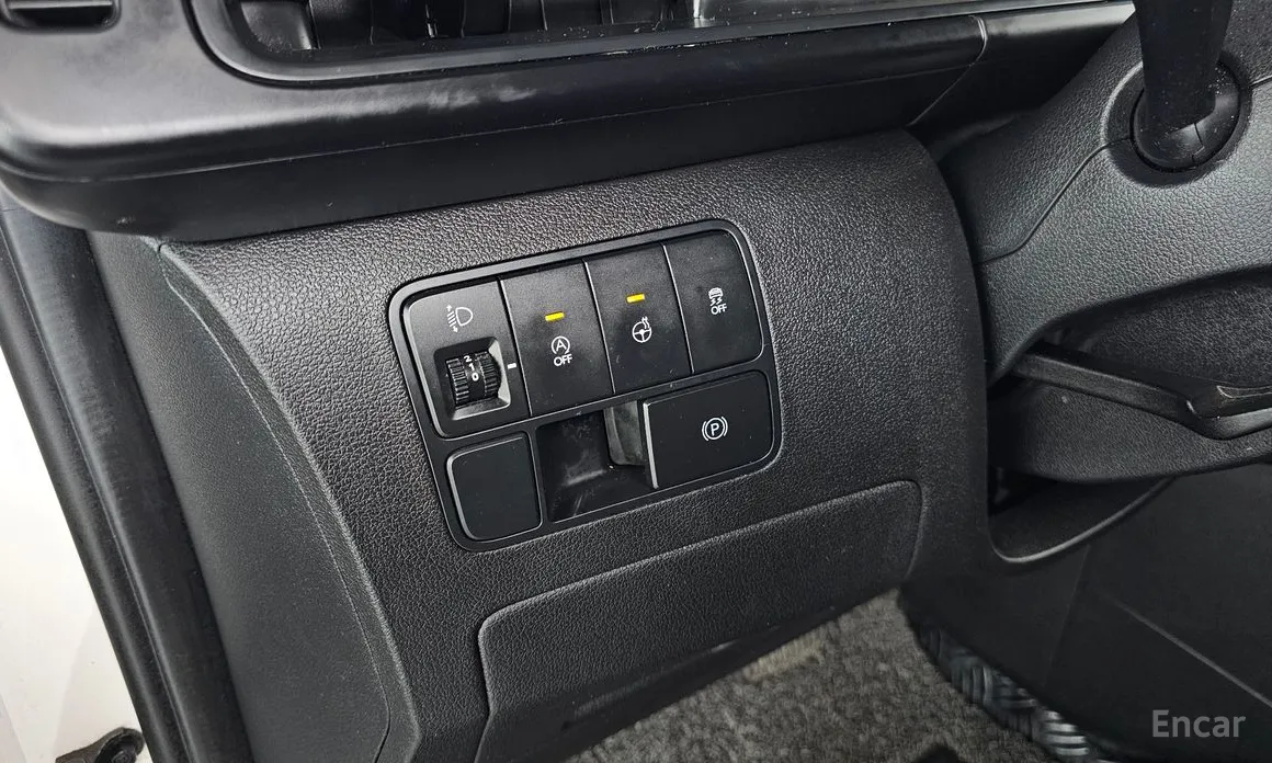 Hyundai Staria 2021 Tourer 9-Seater