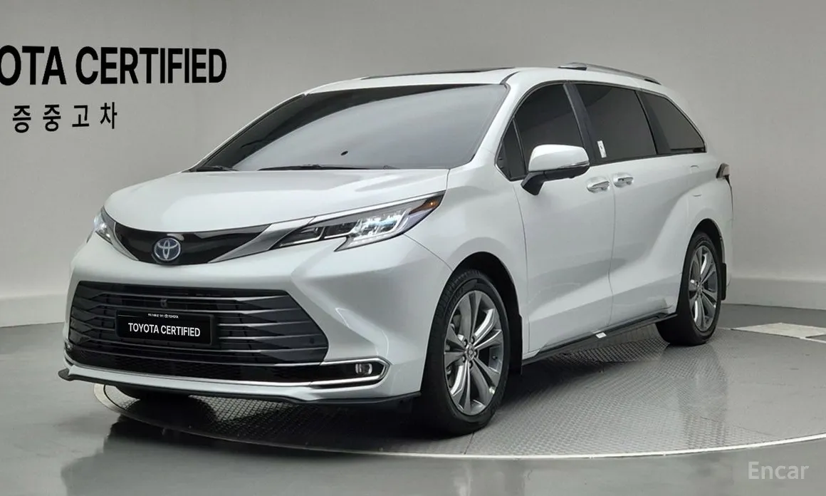 Toyota Sienna 2020 2.5 Hybrid 2WD