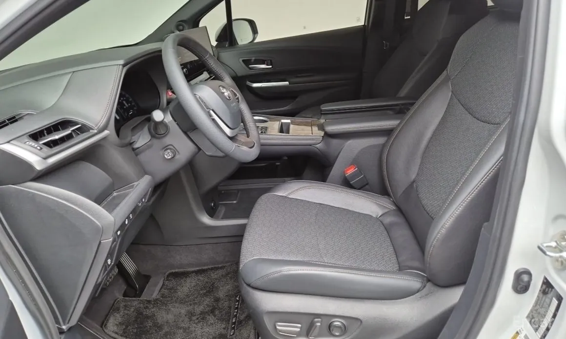 Toyota Sienna 2020 2.5 Hybrid 2WD