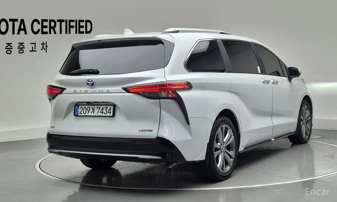 Toyota Sienna 2020 2.5 Hybrid 2WD