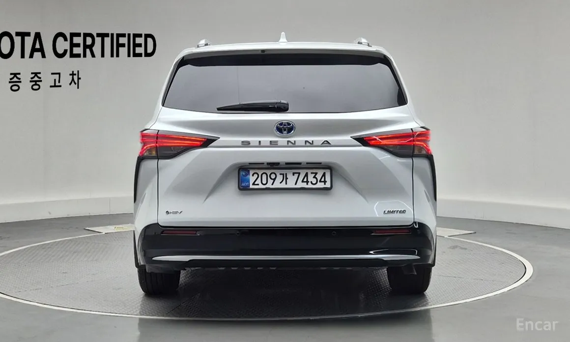 Toyota Sienna 2020 2.5 Hybrid 2WD