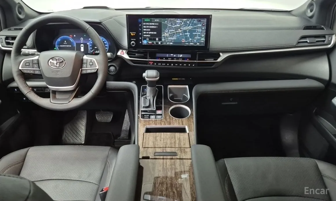 Toyota Sienna 2020 2.5 Hybrid 2WD