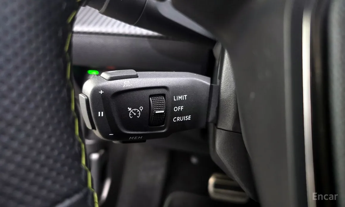 Peugeot 2008 2020 EV GT