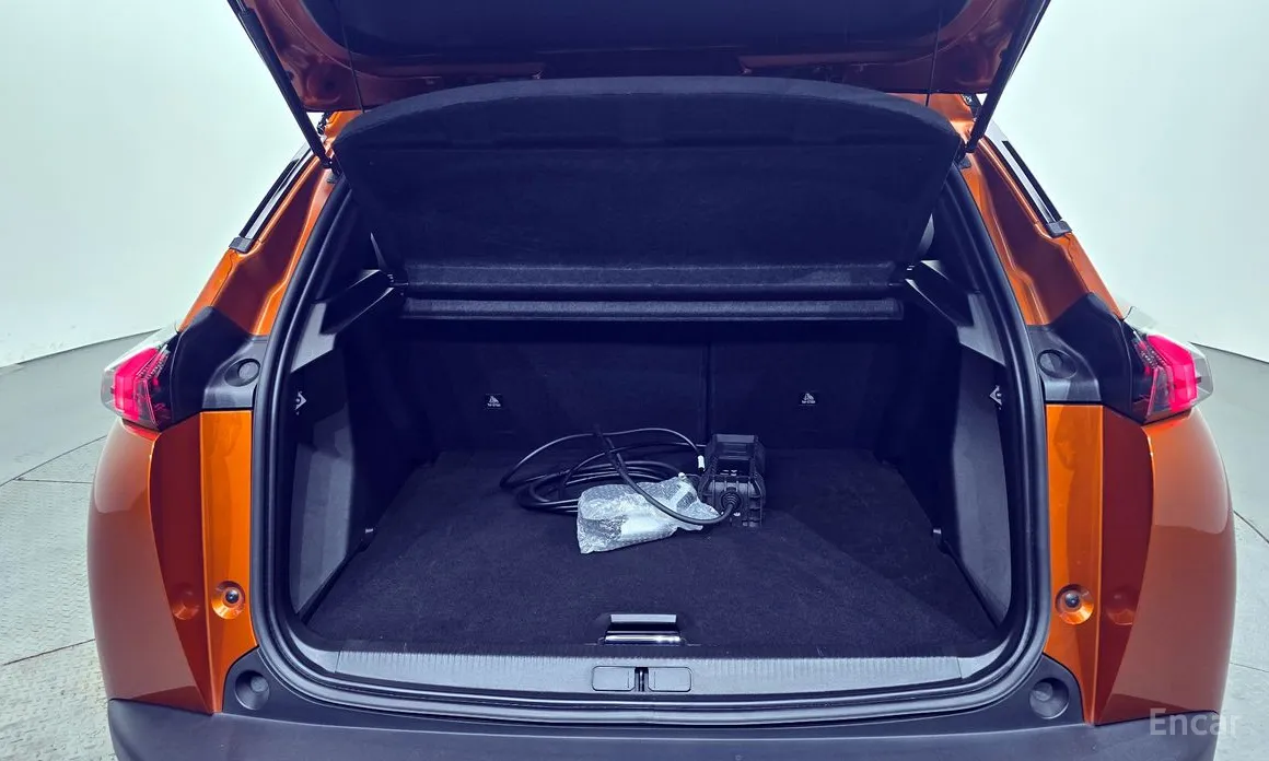 Peugeot 2008 2020 EV GT