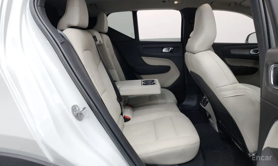 Volvo XC40 2018 B4 Ultimate Bright