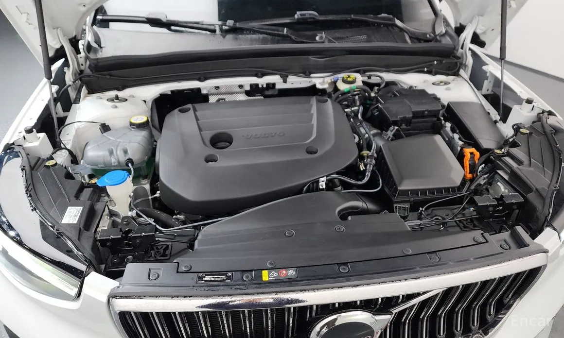 Volvo XC40 2018 B4 Ultimate Bright