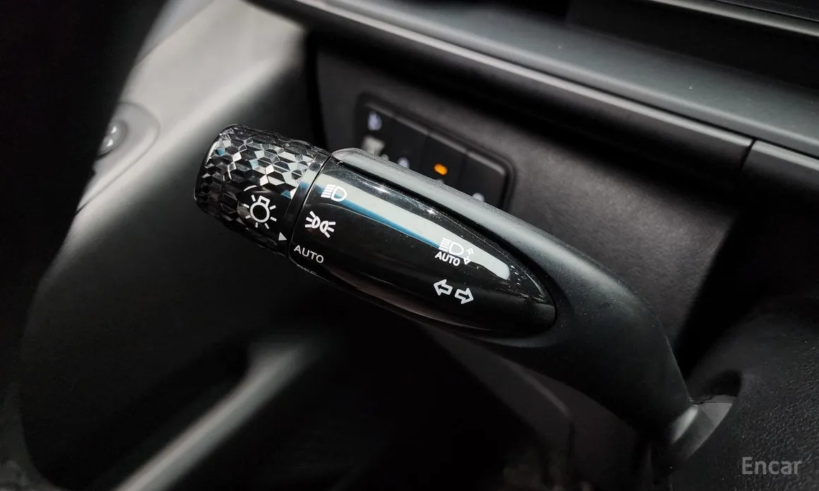 Hyundai Staria 2021 Cargo 5-Seater