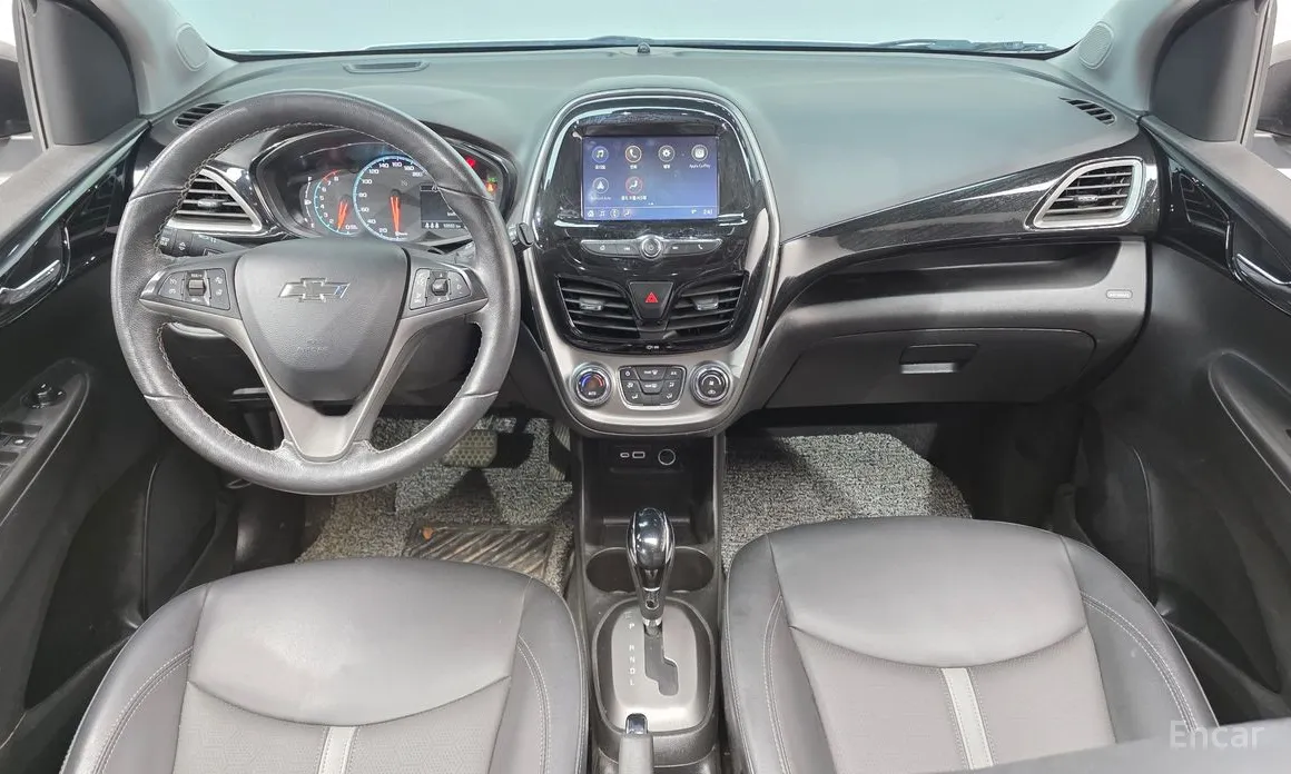 Chevrolet Spark 2018 Red Pick Edition