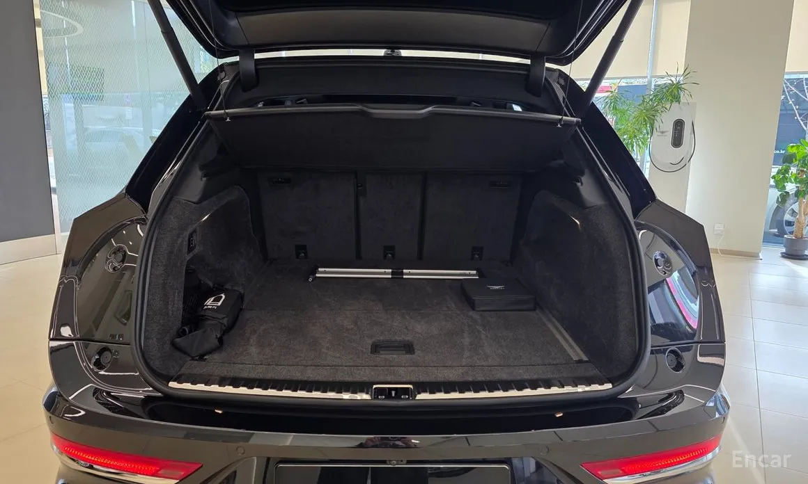 Bentley Bentayga 2016 4.0 V8 Base