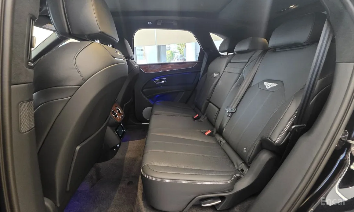 Bentley Bentayga 2016 4.0 V8 Base